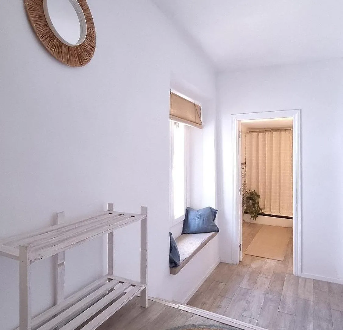 Nomadara - Boutique B&B Coin