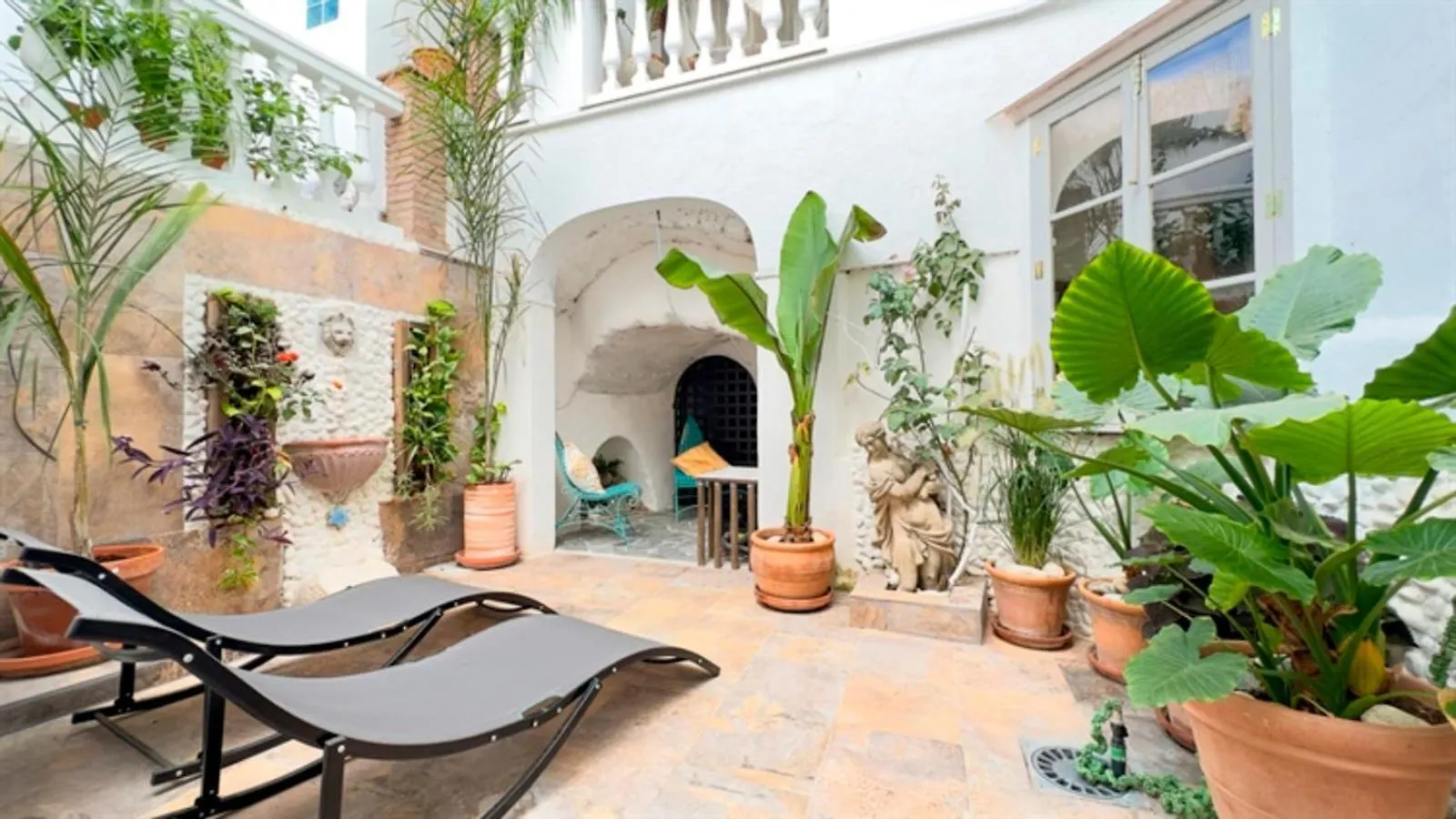 Nomadara - Boutique B&B Coin Spain